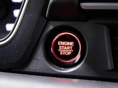 Used 2023 Honda Pilot EX-L image 34