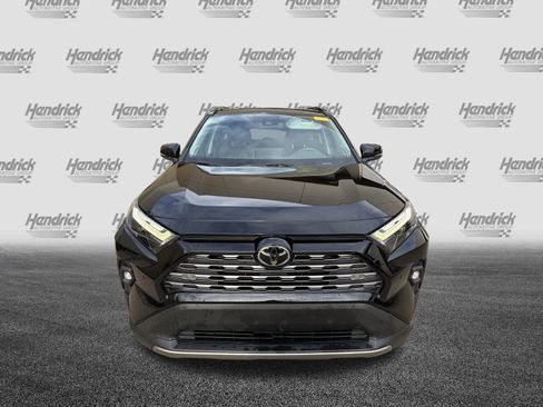 Used 2022 Toyota RAV4 Limited image 3