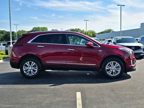 Certified 2020 Cadillac XT5 Luxury w/ LPO, Floor Liner Package AWD/4WD image 7