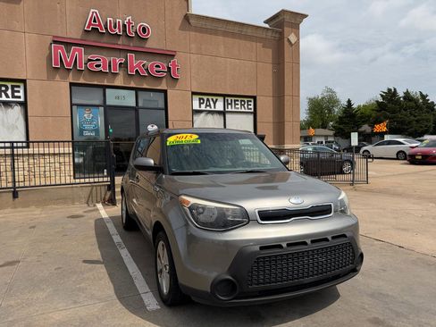 Used 2015 Kia Soul + w/ Eco Package image 3