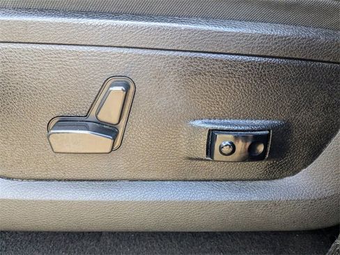 Used 2022 RAM 1500 Classic Warlock w/ Trailer & Traction Group image 21