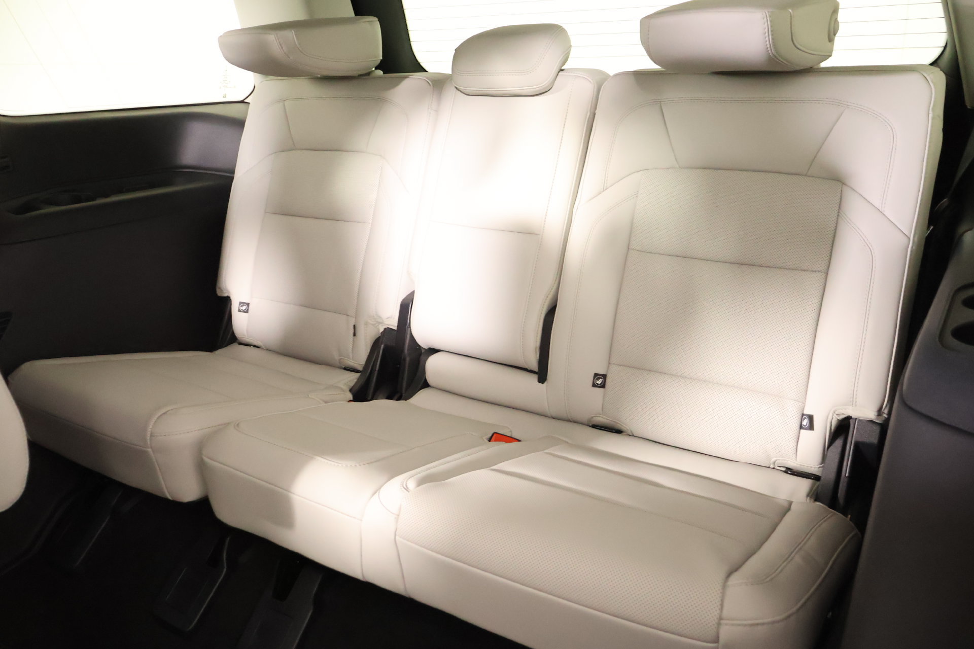 New 2026 Lincoln Navigator Premiere AWD/4WD image 14