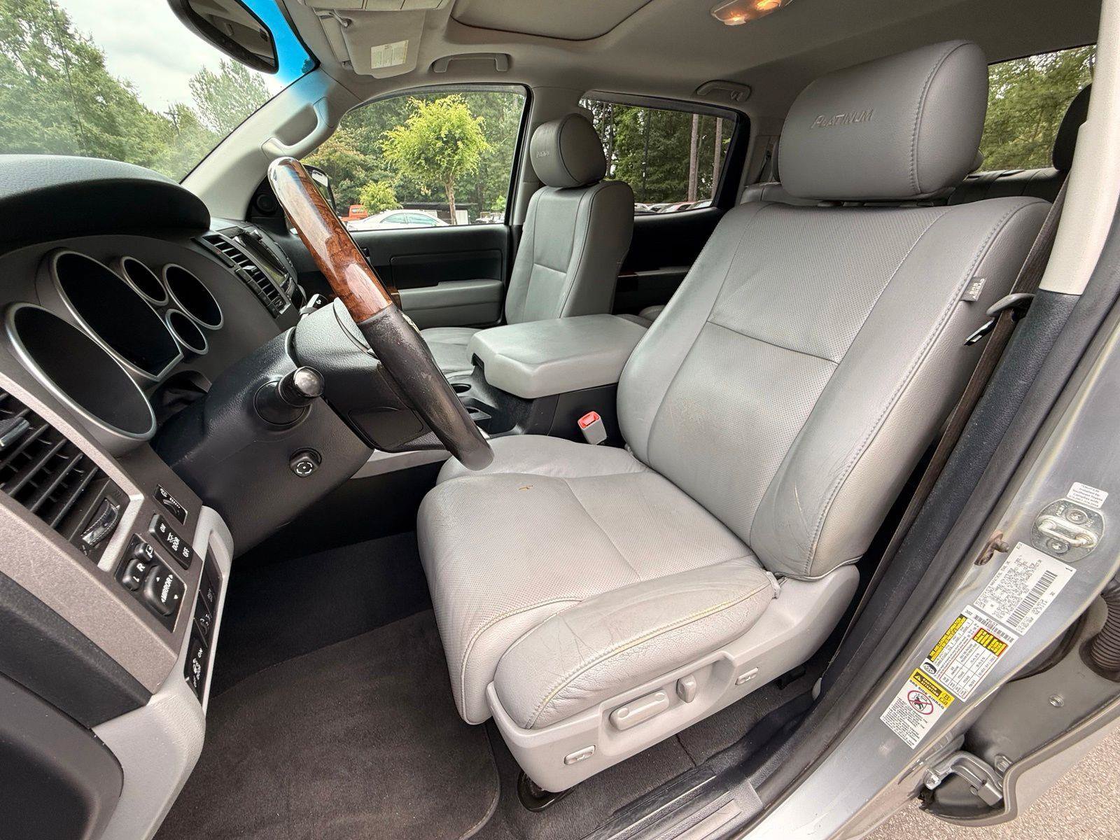 Used 2012 Toyota Tundra Limited w/ Platinum Pkg AWD/4WD image 21