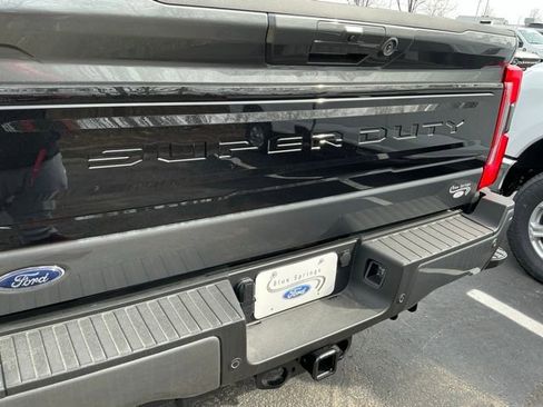 New 2026 Ford F250 Platinum image 7