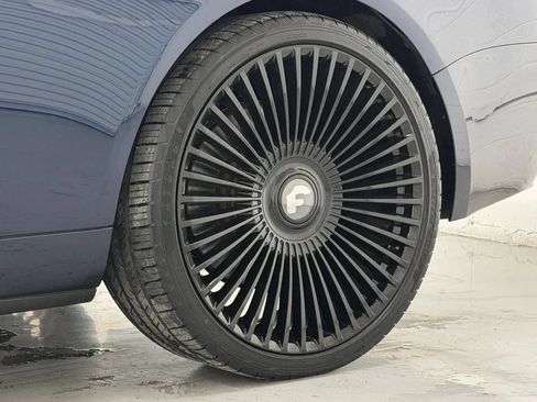 Used 2017 Rolls-Royce Dawn RWD image 43