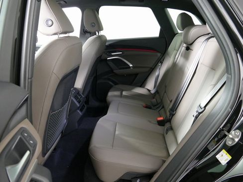 New 2025 Audi Q5 Premium image 27