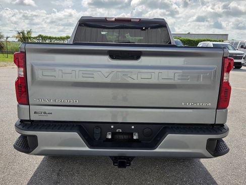 Certified 2023 Chevrolet Silverado 1500 Custom RWD image 4