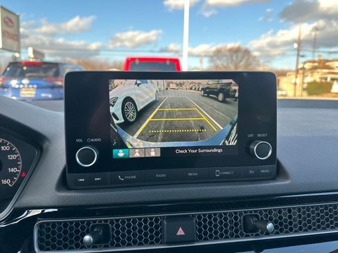 Used 2022 Honda Civic EX image 24