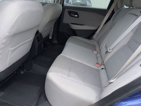 Used 2022 Nissan Rogue SV FWD image 10