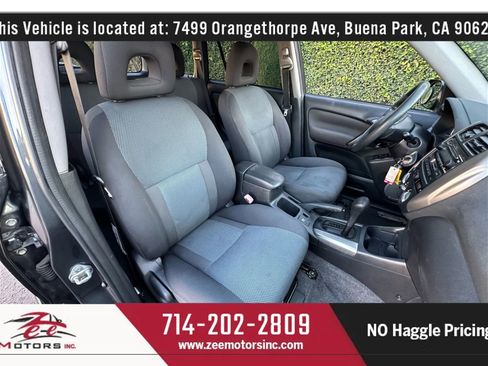 Used 2004 Toyota RAV4 2WD image 16