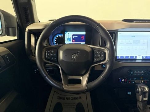 Used 2023 Ford Bronco Wildtrak AWD/4WD image 25