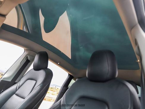 Used 2021 Tesla Model Y Long Range image 29