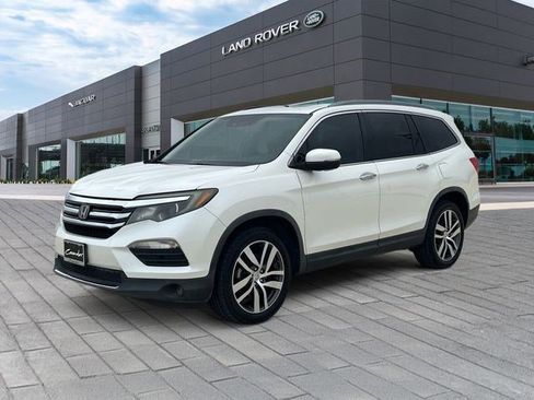 Used 2016 Honda Pilot Elite image 1