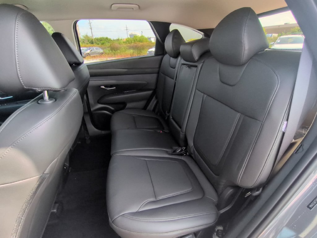 New 2026 Hyundai Tucson SEL Plus FWD image 19