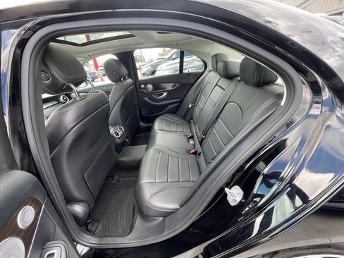 Used 2018 Mercedes-Benz C 300 4MATIC Sedan image 14