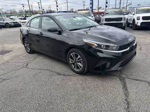 Certified 2024 Kia Forte LXS w/ LXS Technology Package image 11