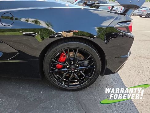 Used 2025 Chevrolet Corvette Stingray Preferred Conv w/ Z51 Performance Package RWD image 21
