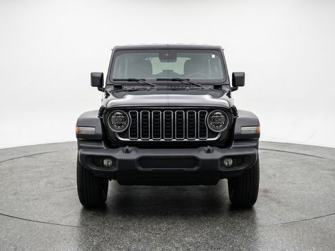 Used 2025 Jeep Wrangler Unlimited Sport AWD/4WD image 2