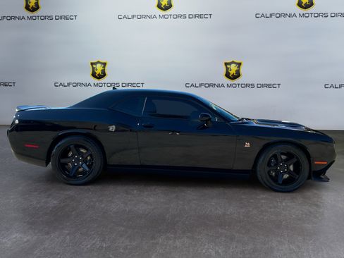 Used 2019 Dodge Challenger R/T Scat Pack image 4