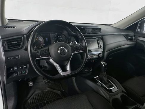 Used 2020 Nissan Rogue SV AWD/4WD image 7