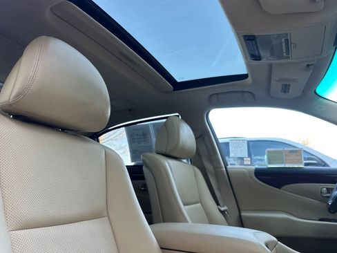 Used 2010 Lexus LS 460 L image 17