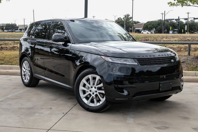 Used 2025 Land Rover Range Rover Sport SE AWD/4WD image 7