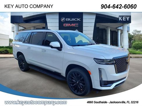 Used 2024 Cadillac Escalade ESV Premium Luxury image 1