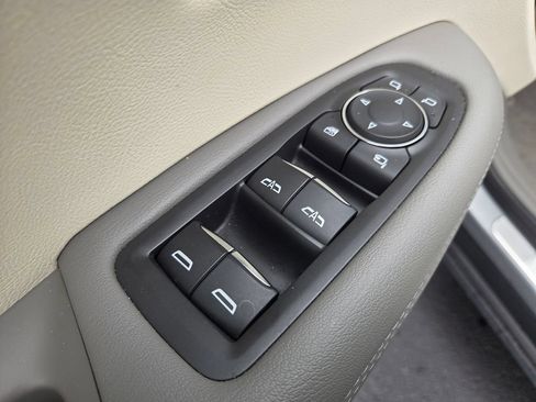 Certified 2024 Cadillac XT6 Premium Luxury w/ LPO, Floor Liner Package FWD image 16