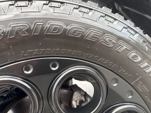 Used 2024 Ford F250 Lariat w/ Lariat Ultimate Package image 34