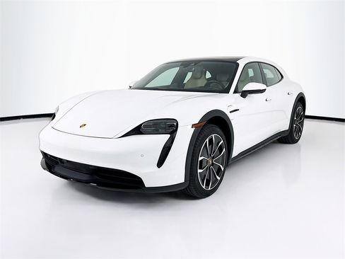 Used 2022 Porsche Taycan 4S image 1