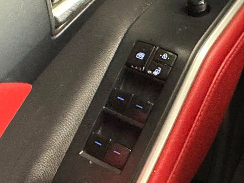 Used 2022 Toyota Highlander XSE image 44