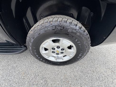 Used 2014 Chevrolet Tahoe LS image 32