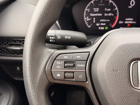 Certified 2024 Honda HR-V LX image 24