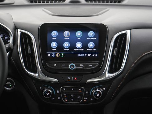 Used 2023 Chevrolet Equinox Premier AWD/4WD image 15