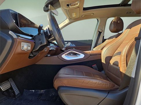 Used 2024 Mercedes-Benz GLS 450 4MATIC w/ Pinnacle Trim Package image 23