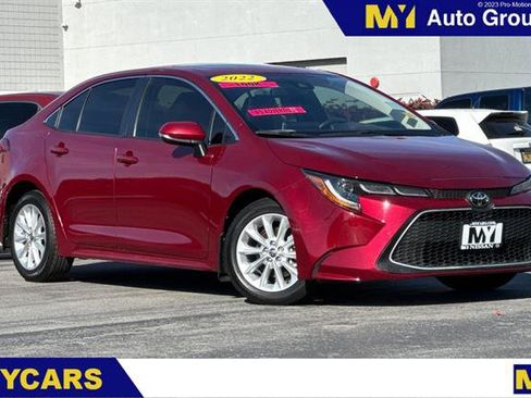 Used 2022 Toyota Corolla XLE image 1