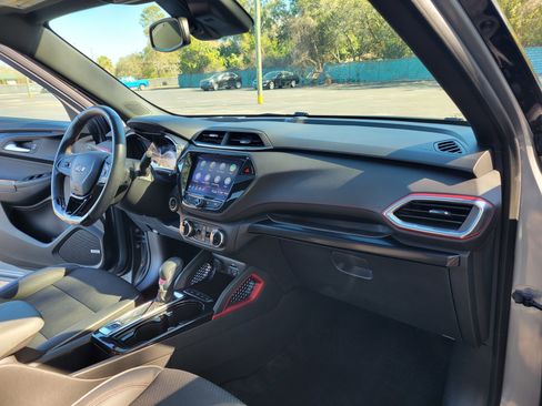 Certified 2023 Chevrolet TrailBlazer RS w/ Sun and Liftgate Package image 29