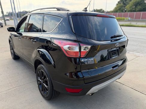 Used 2018 Ford Escape SE w/ SE Sync 3 Package AWD/4WD image 7