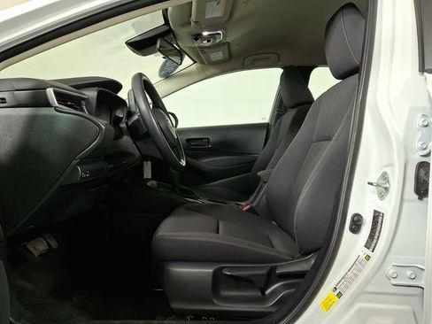 Used 2024 Toyota Corolla LE image 15