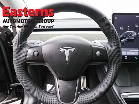 Used 2022 Tesla Model Y Performance image 10