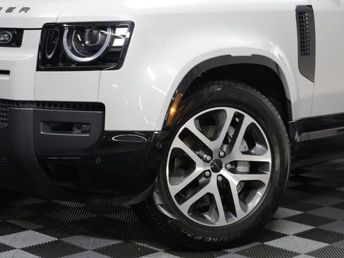 Certified 2026 Land Rover Defender 110 X-Dynamic SE AWD/4WD image 3