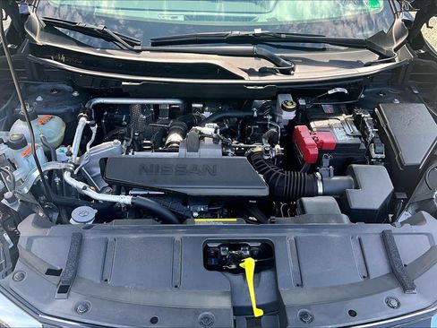 Used 2026 Nissan Rogue SV AWD/4WD image 32