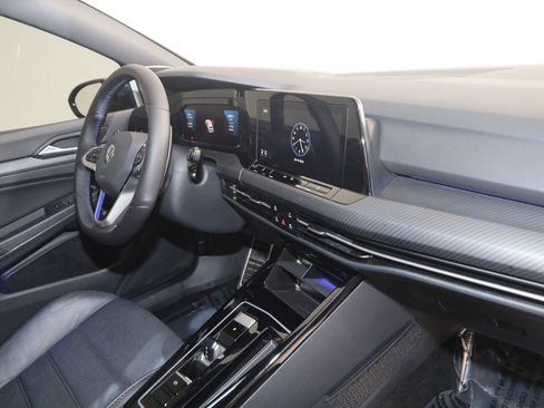 Used 2023 Volkswagen Golf R AWD/4WD image 46