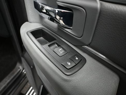 Used 2017 RAM 1500 Big Horn AWD/4WD image 48