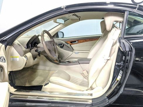 Used 2009 Mercedes-Benz SL 550 SL 550 image 13