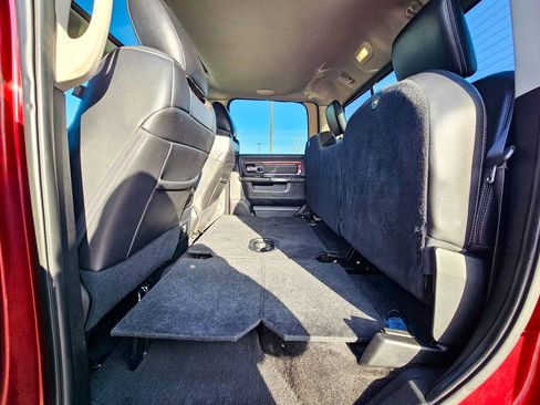 Used 2017 RAM 3500 Laramie image 40