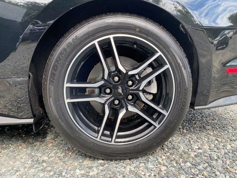 Used 2022 Ford Mustang Premium image 30