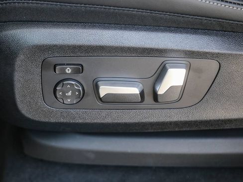 New 2027 BMW X6 xDrive40i w/ Premium Package AWD/4WD image 18