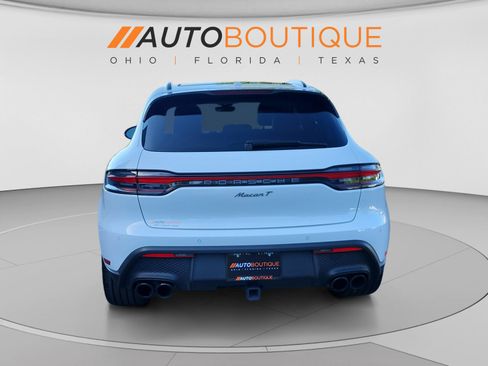 Used 2024 Porsche Macan AWD/4WD image 4
