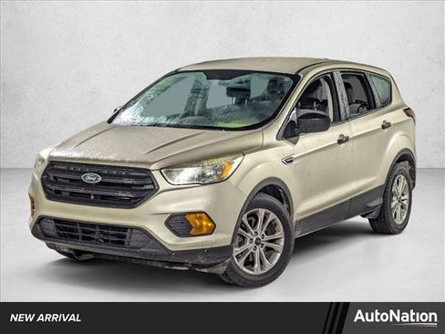 Used 2017 Ford Escape S image 1
